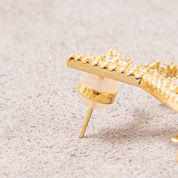 Star and Moon Earring - Picture 9 of 10